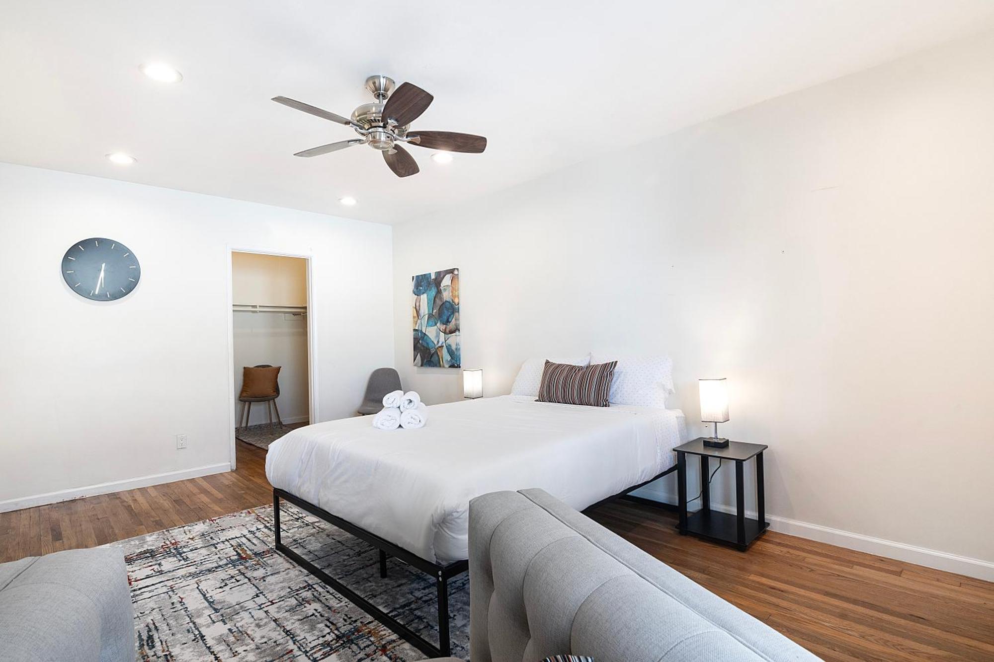 Appartement Charming 2nd-floor Near Beverly Hills And La Attractions